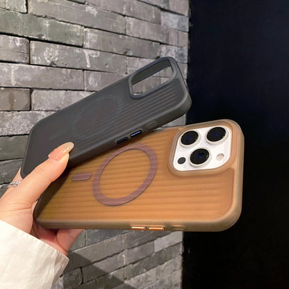 Coque iPhone à Rayures Mat Magsafe – Antichoc et Compatible Charge Magnétique iPhone 12 à 16 Pro Max - Lifetech Store